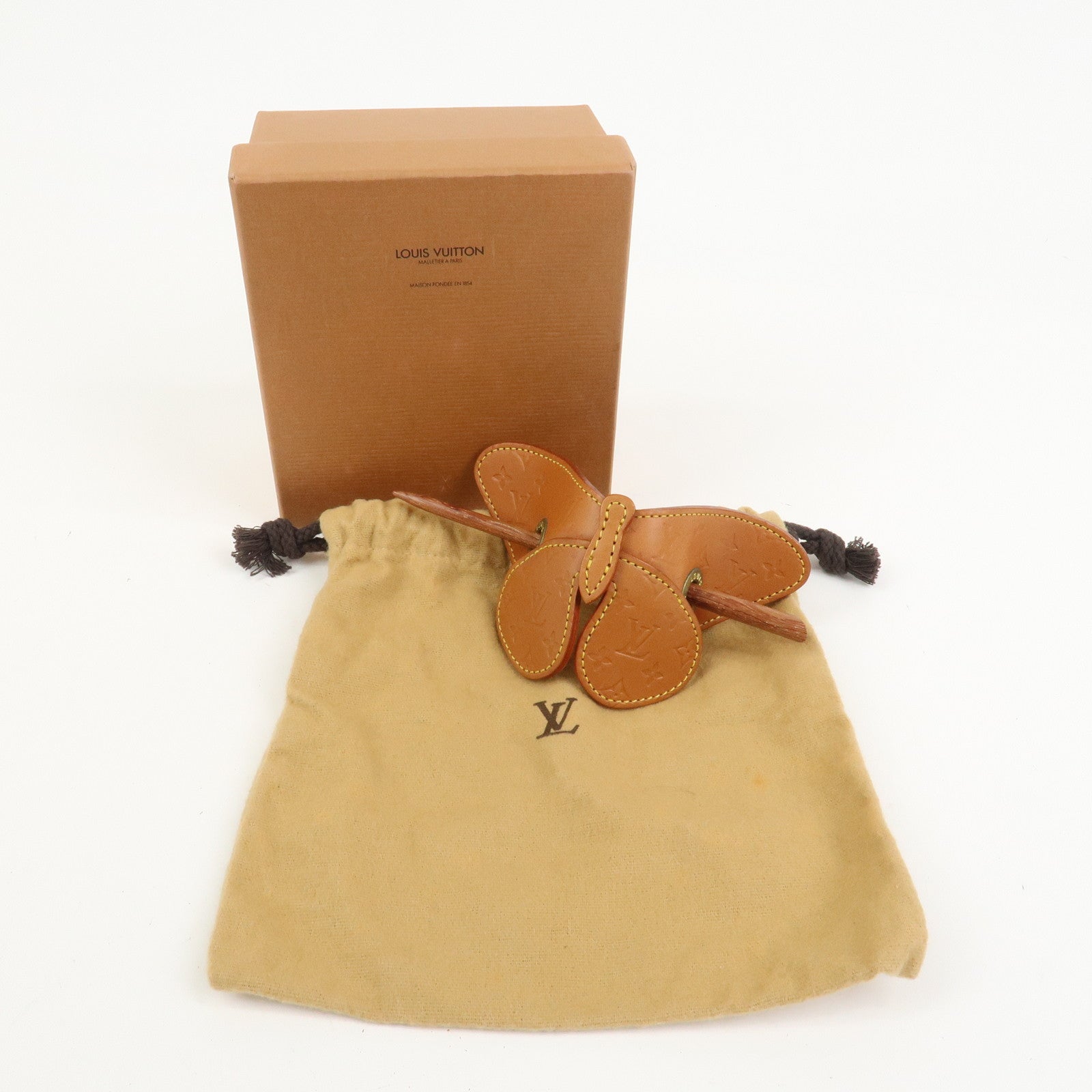 Louis Vuitton Conte de F・・スゥes Butterfly Barrette Hairpin Brown M92265