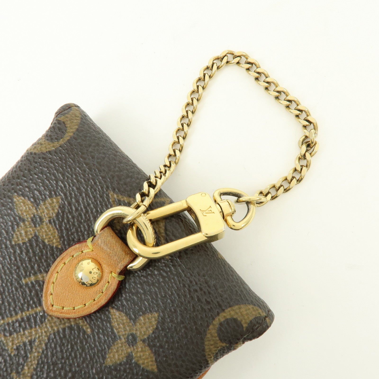 Louis Vuitton Monogram Etui Telefonne MM Phone Case Brown M66546