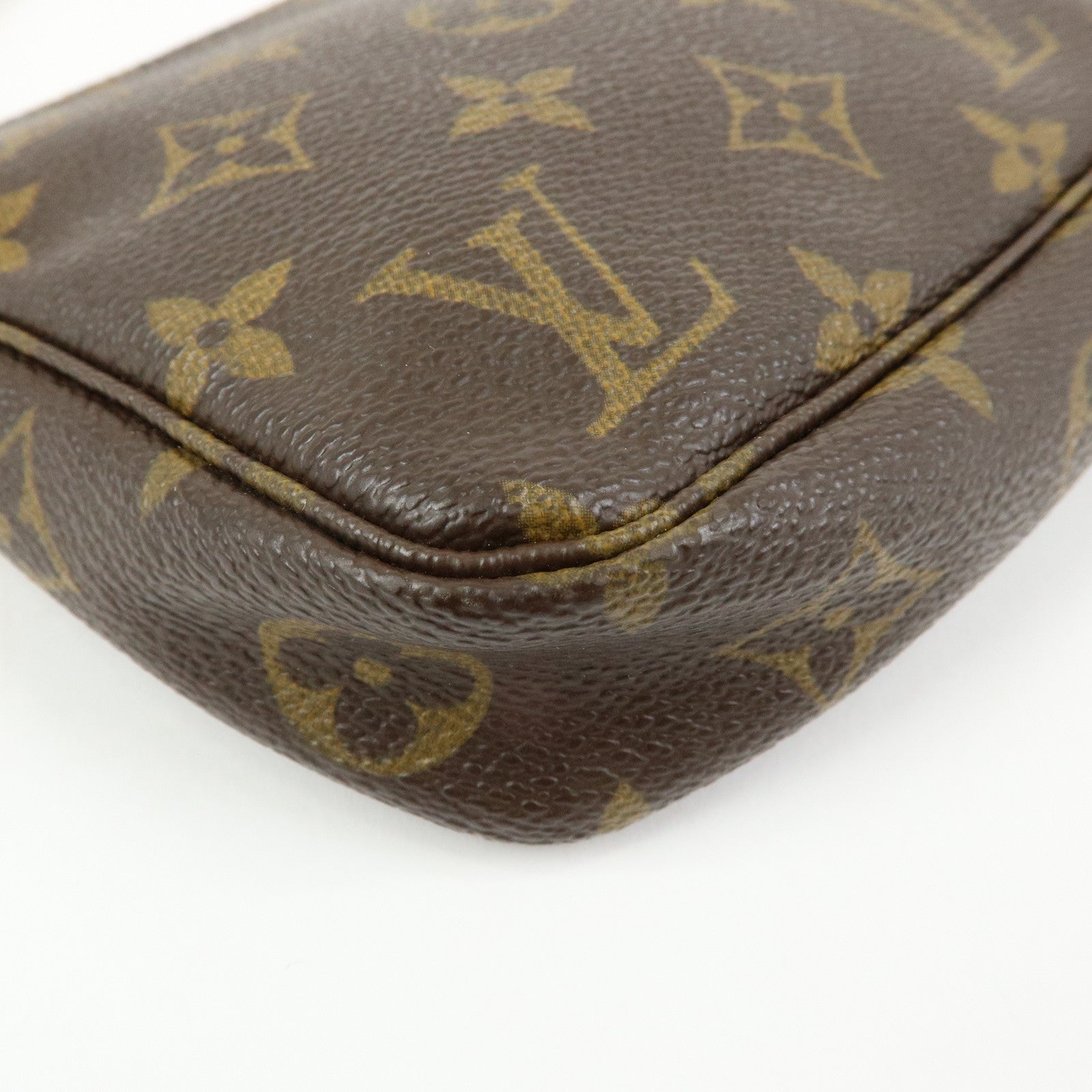 Louis Vuitton Monogram Pochette Accessoires Pouch Hand Bag M51980