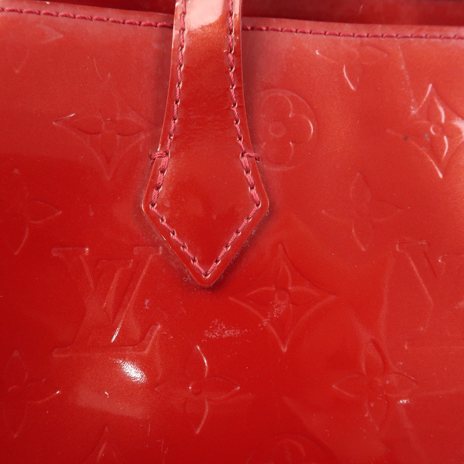 Louis Vuitton Monogram Vernis Wilshire PM Hand Bag Red M93642