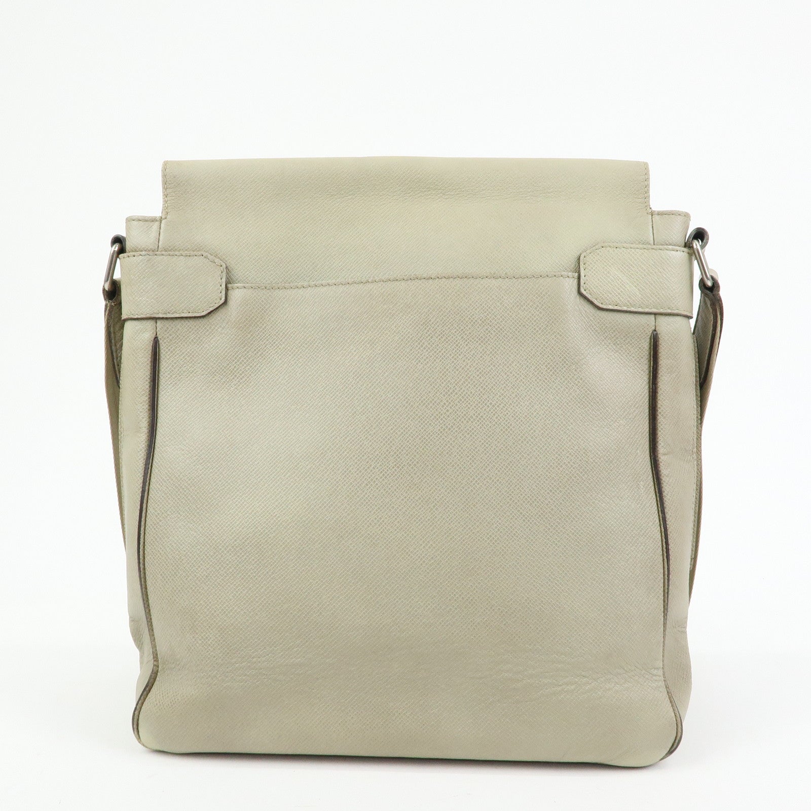 Louis Vuitton Taiga Leather Milo Shoulder Bag Crossbody Bag M32633