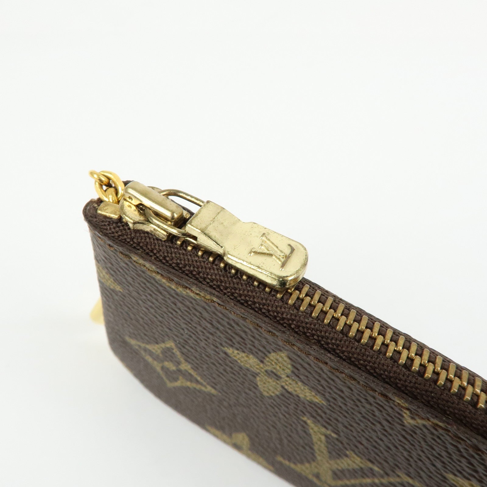 Louis Vuitton Monogram Pochette Cles Coin Case Key Case M62650