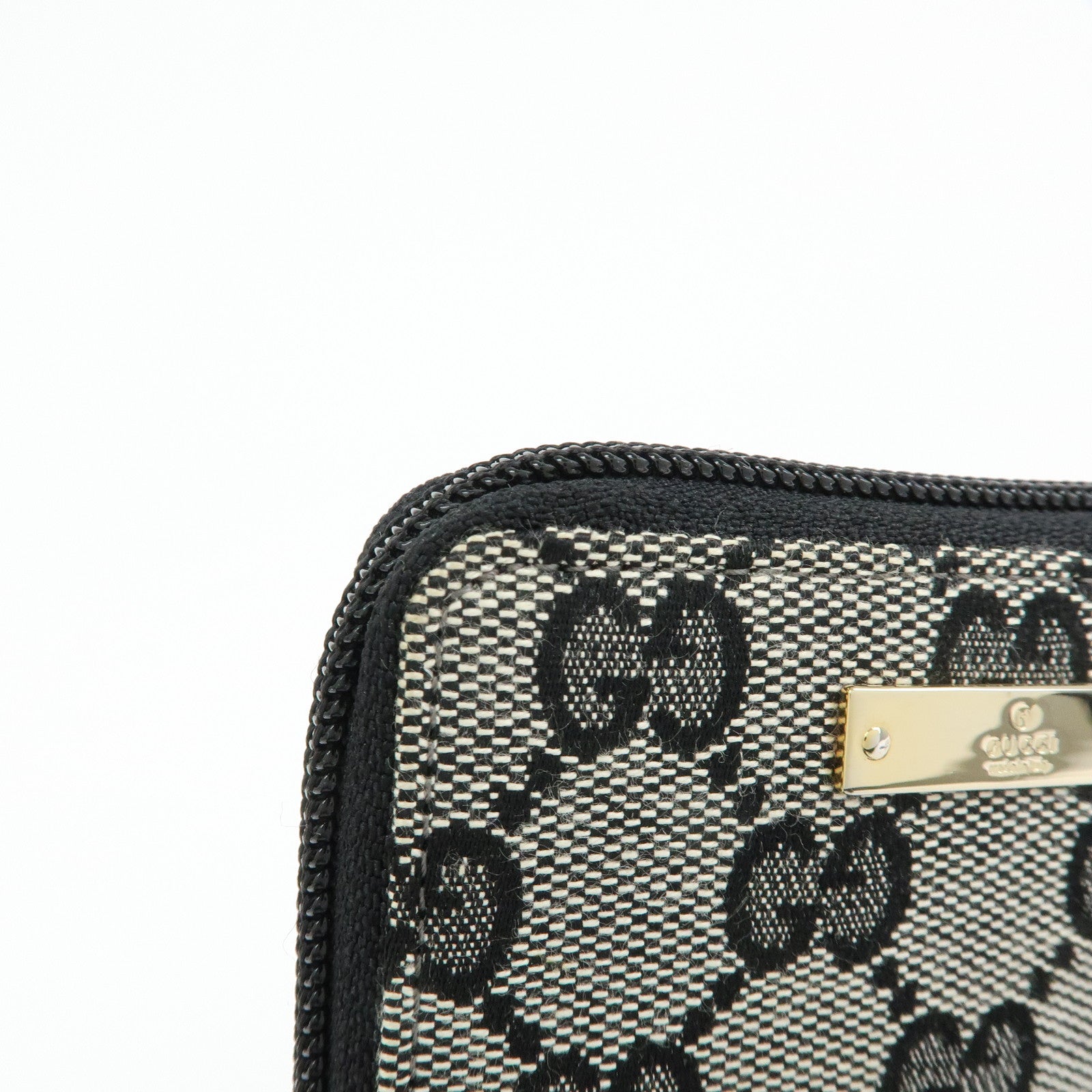GUCCI GG Canvas Zippy Round Compact Wallet Black 035・203887・2213