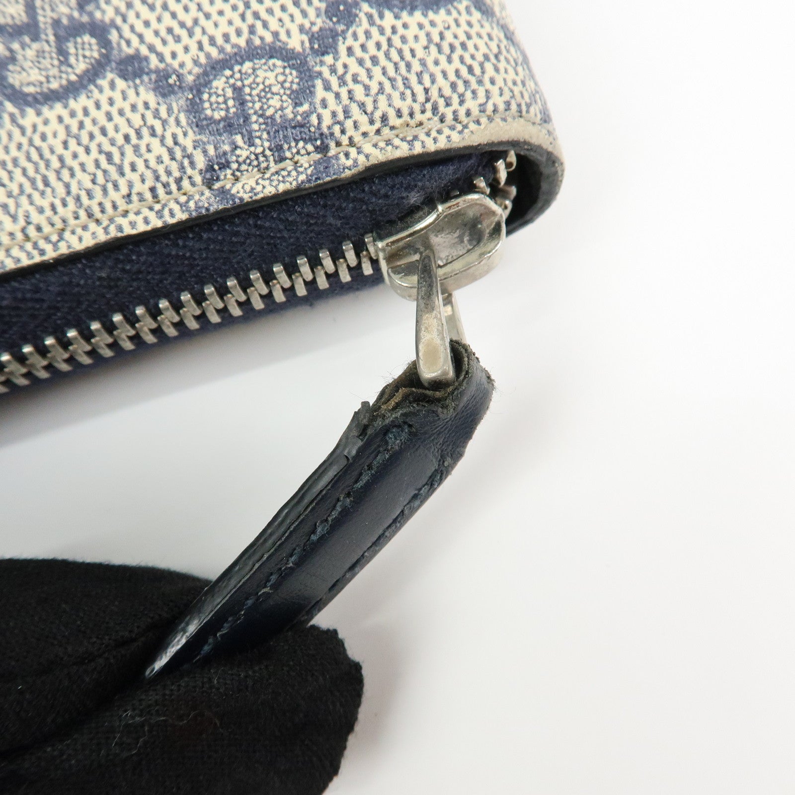 GUCCI Sherry GG Supreme Web Stripe Long Wallet Beige Navy 408831