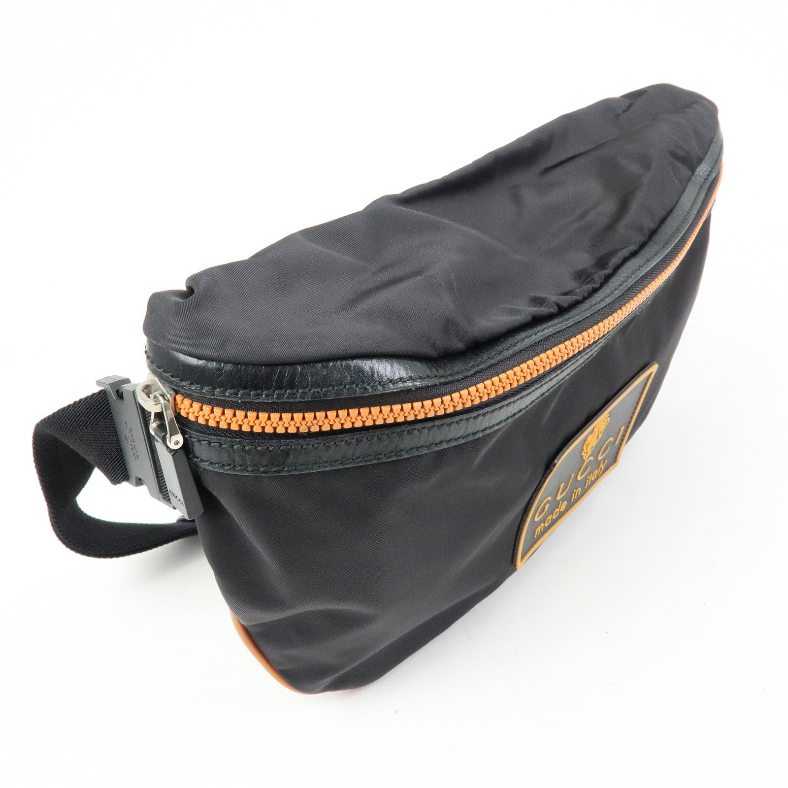 GUCCI Logo Nylon Rubber Waist Pouch Body Bag Black 211128