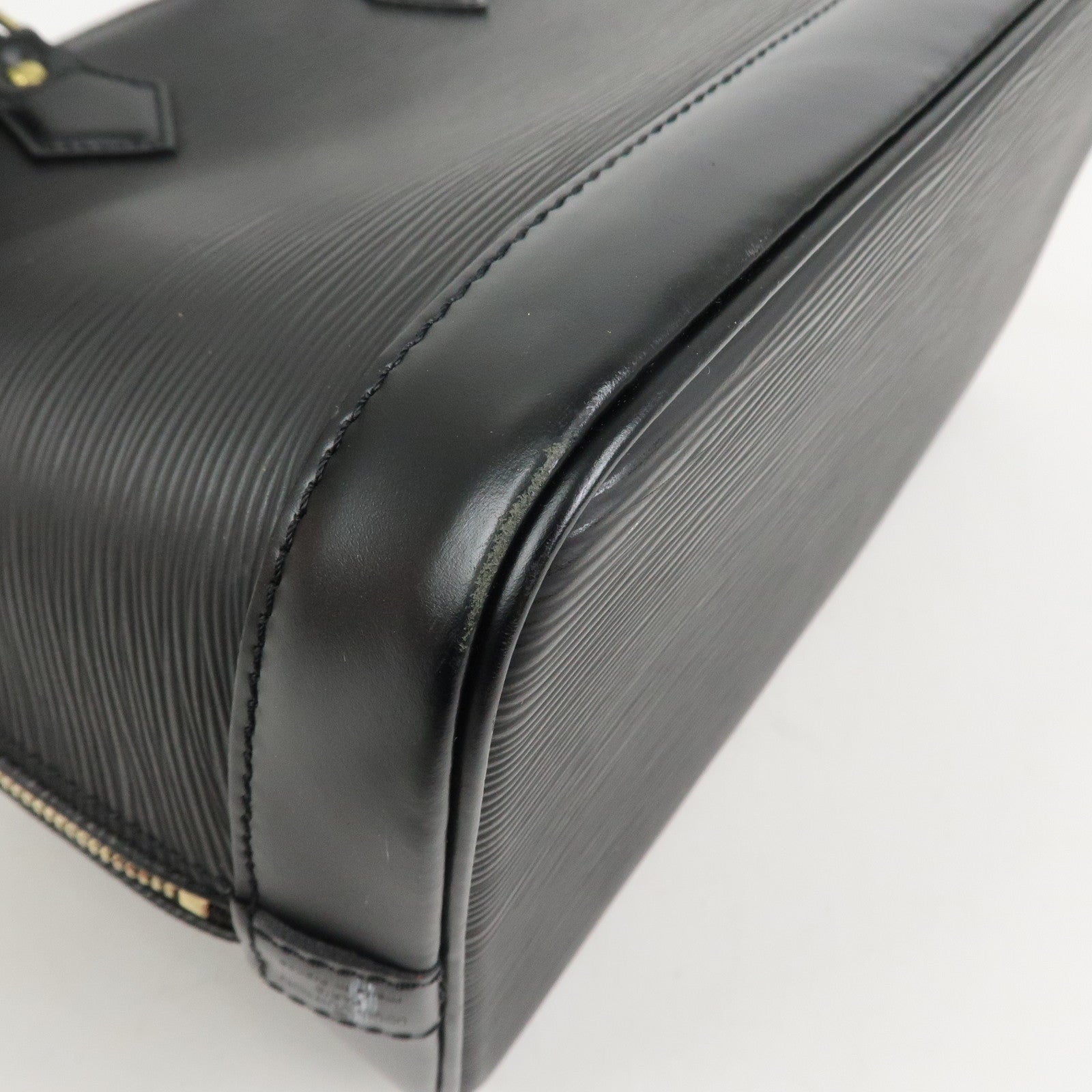 Louis Vuitton Epi Leather Alma PM Hand Bag Noir Black M52802