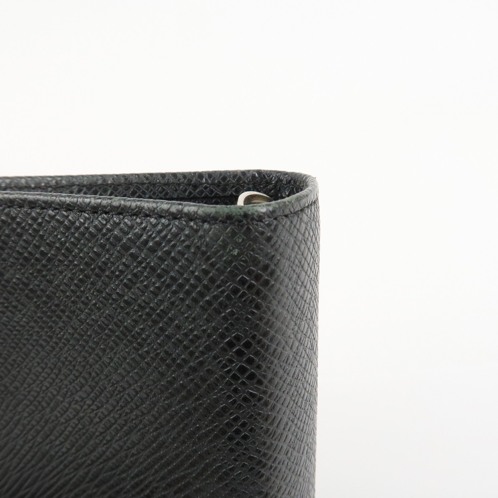 Louis Vuitton Taiga Leather Agenda MM Planner Cover Ardoise R20222