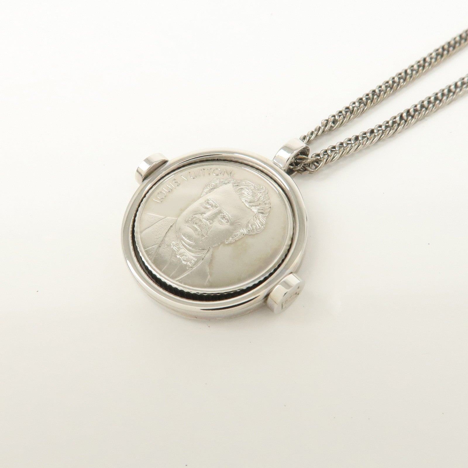 Louis Vuitton Metal Collier Medallion Chain Necklace Silver M63643