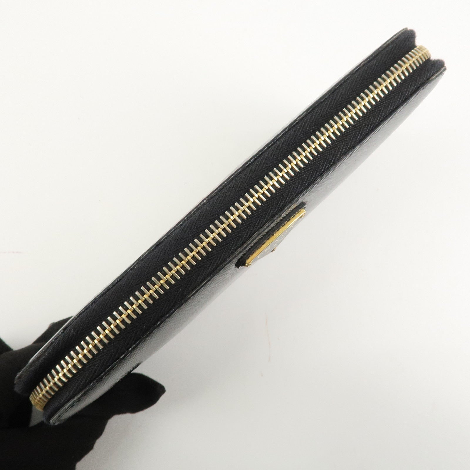 PRADA Logo Saffiano Vernis Leather Round Zipper Long Wallet 1ML506 Used