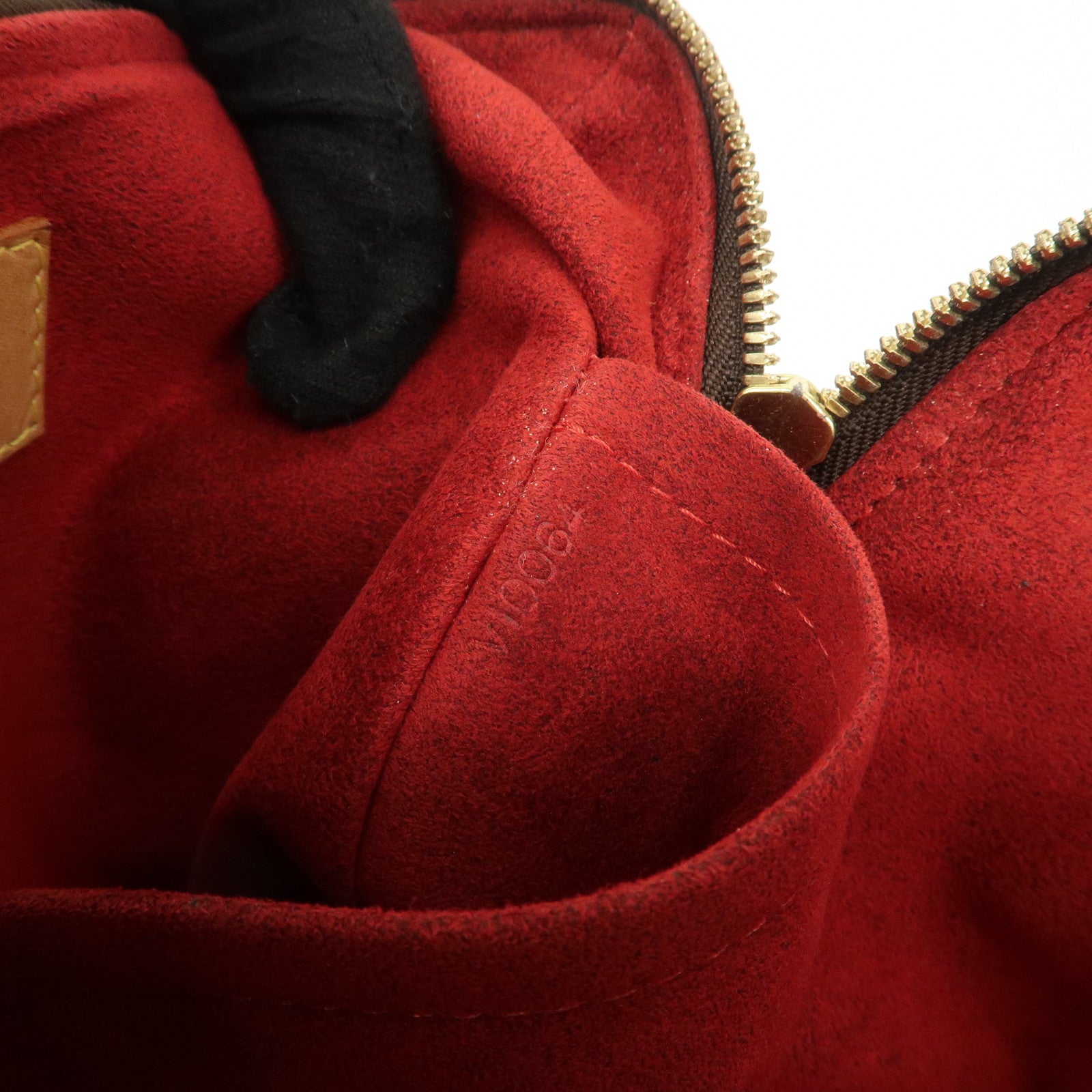 Louis Vuitton Monogram Coussin GM Hand Bag Shoulder Bag Brown M51141 Used