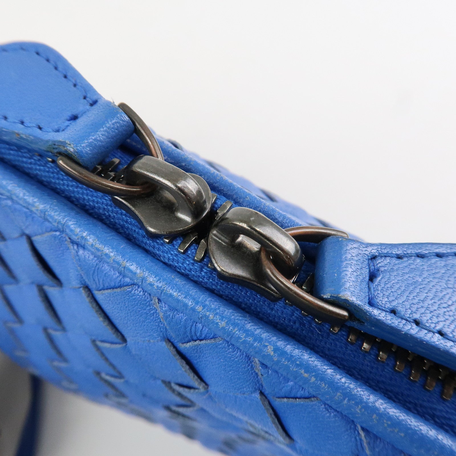 BOTTEGA VENETA Intrecciato Leather Shoulder Bag Blue