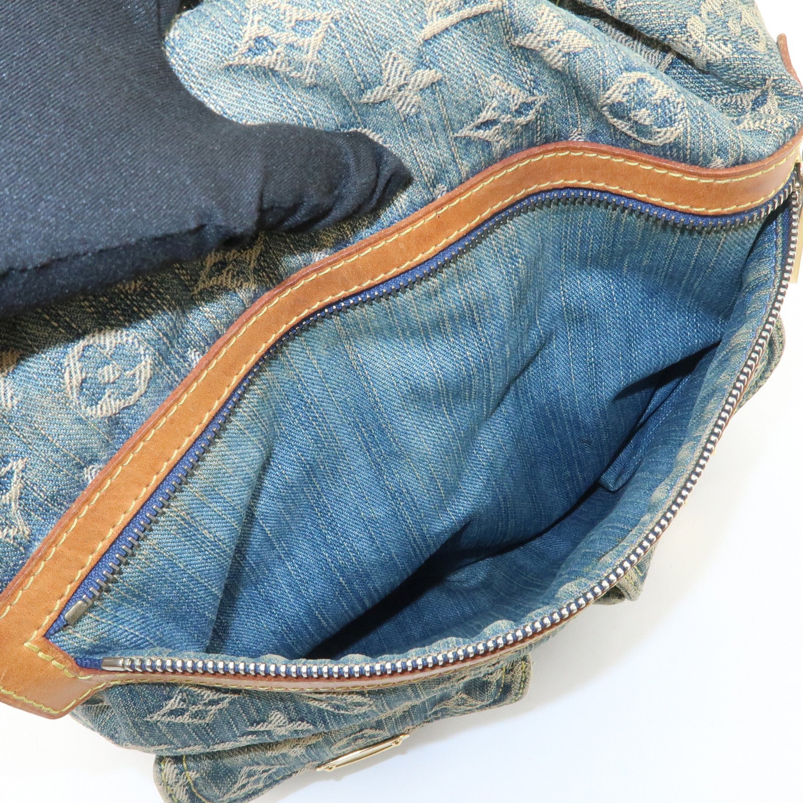 Louis Vuitton Monogram Denim Baggy GM Shoulder Bag Blue M95048