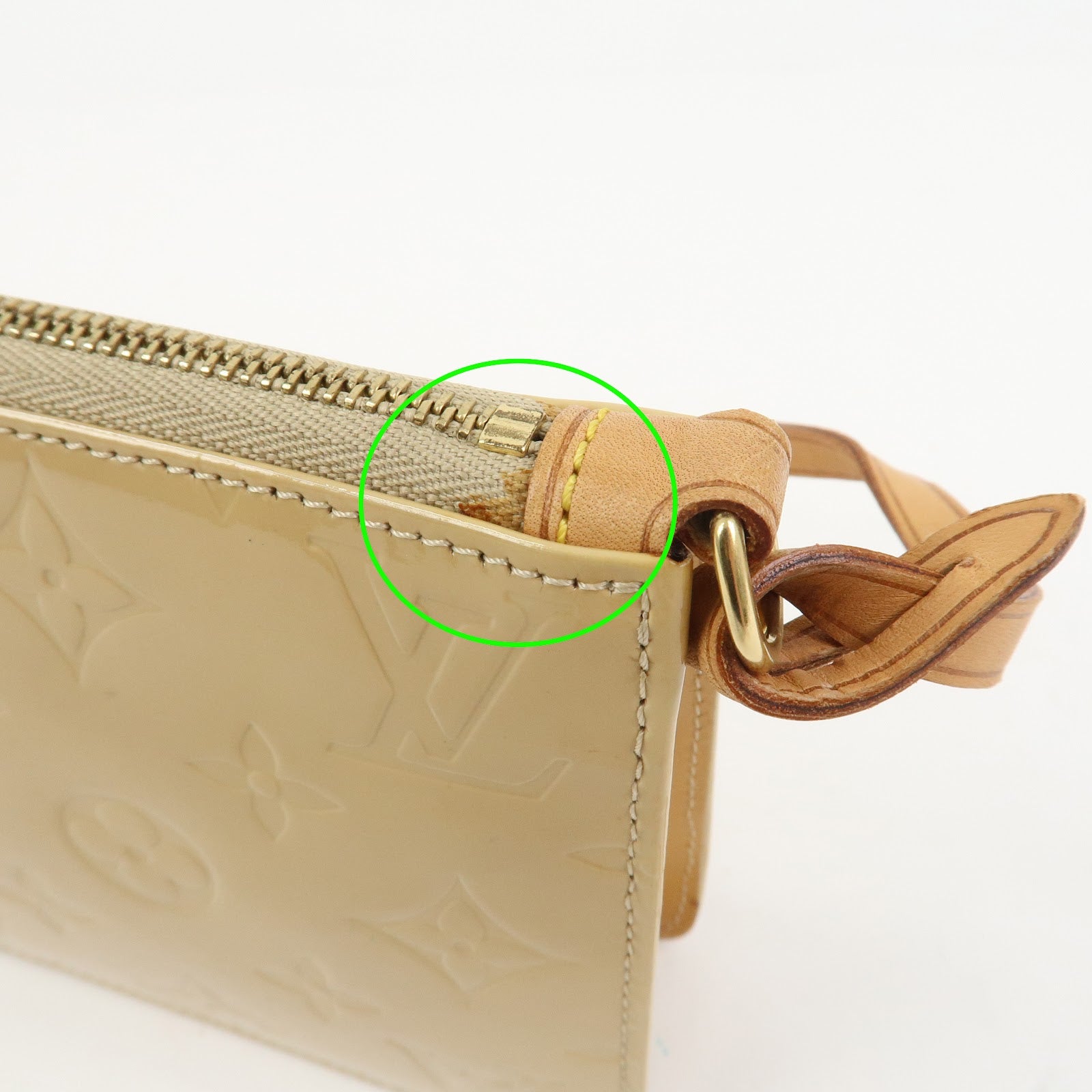 Louis Vuitton Monogram Vernis Lexington Accessoires Pouch M91010