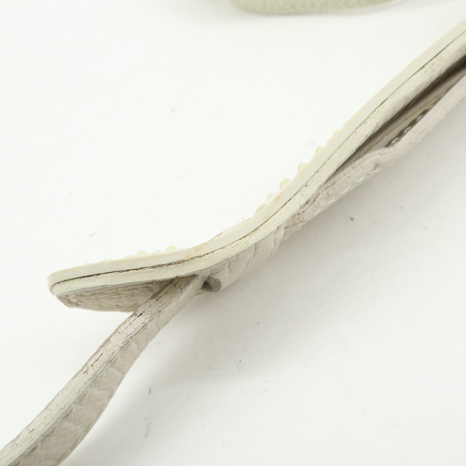 Louis Vuitton Monogram Mini Lin Saumur 30 Shoulder Bag Dune M95314