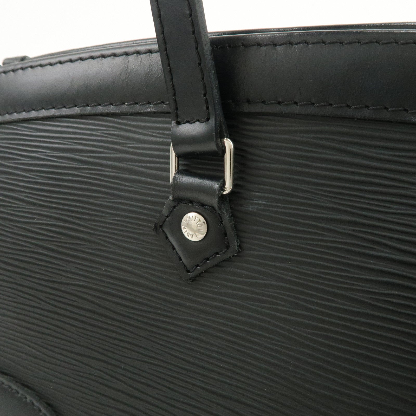 Louis Vuitton Epi Leather Madeleine PM Hand Bag Noir Black M59332