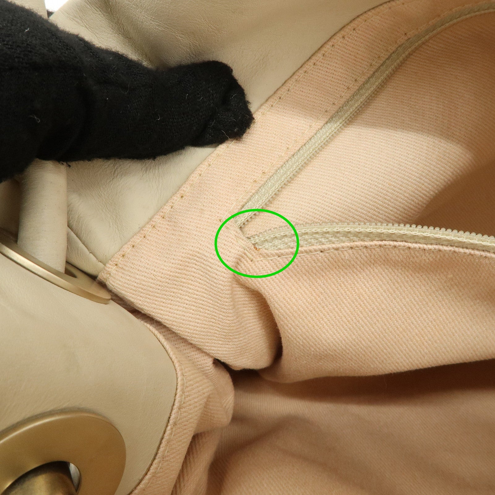 CHANEL Cameria Leather Tote Bag Shoulder Bag Beige White A20856 Used