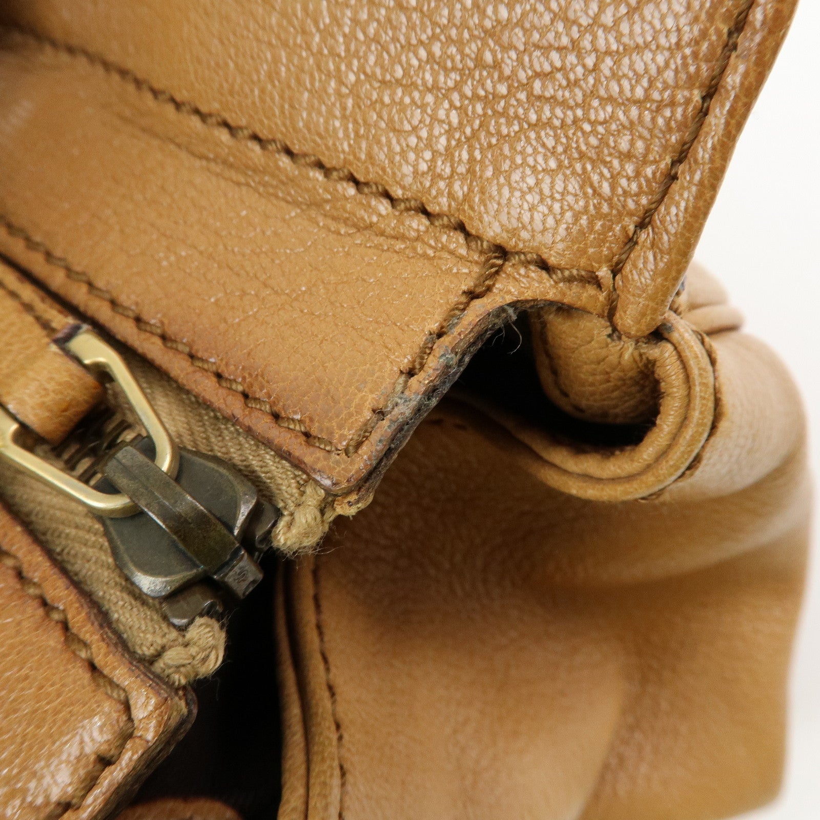 GUCCI Interlocking G Leather Blondie Studs Hand Bag Brown 121551