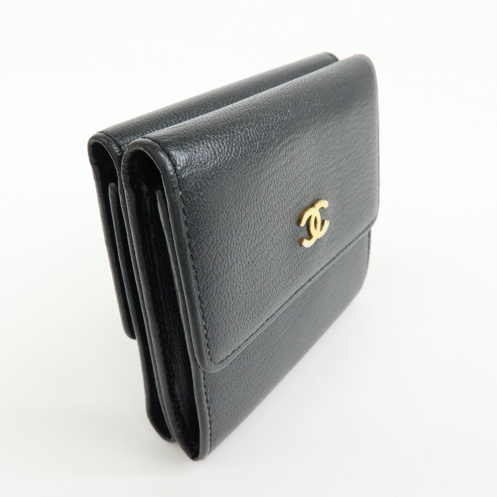 CHANEL COCO Mark Lamb Skin Tri-fold Compact Wallet Black A13456