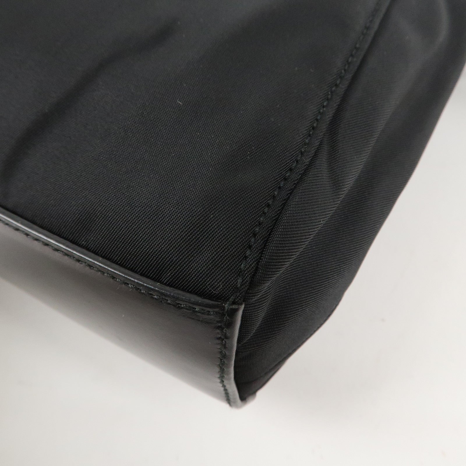 PRADA Triangle Logo Nylon Leather Tote Bag Shoulder Bag B11093 Used