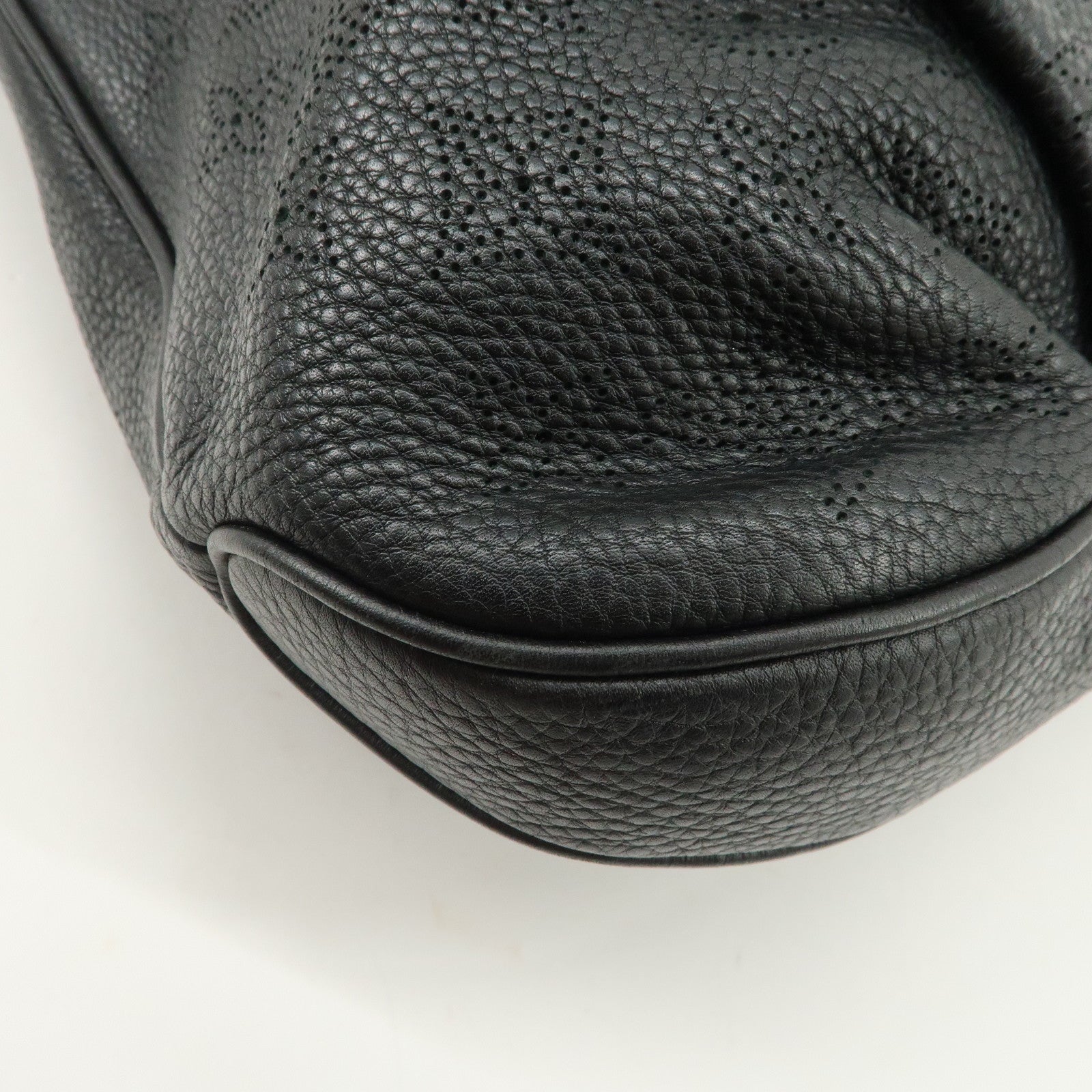 Louis Vuitton Monogram Mahina Selene MM 2Way Shoulder Bag M93987