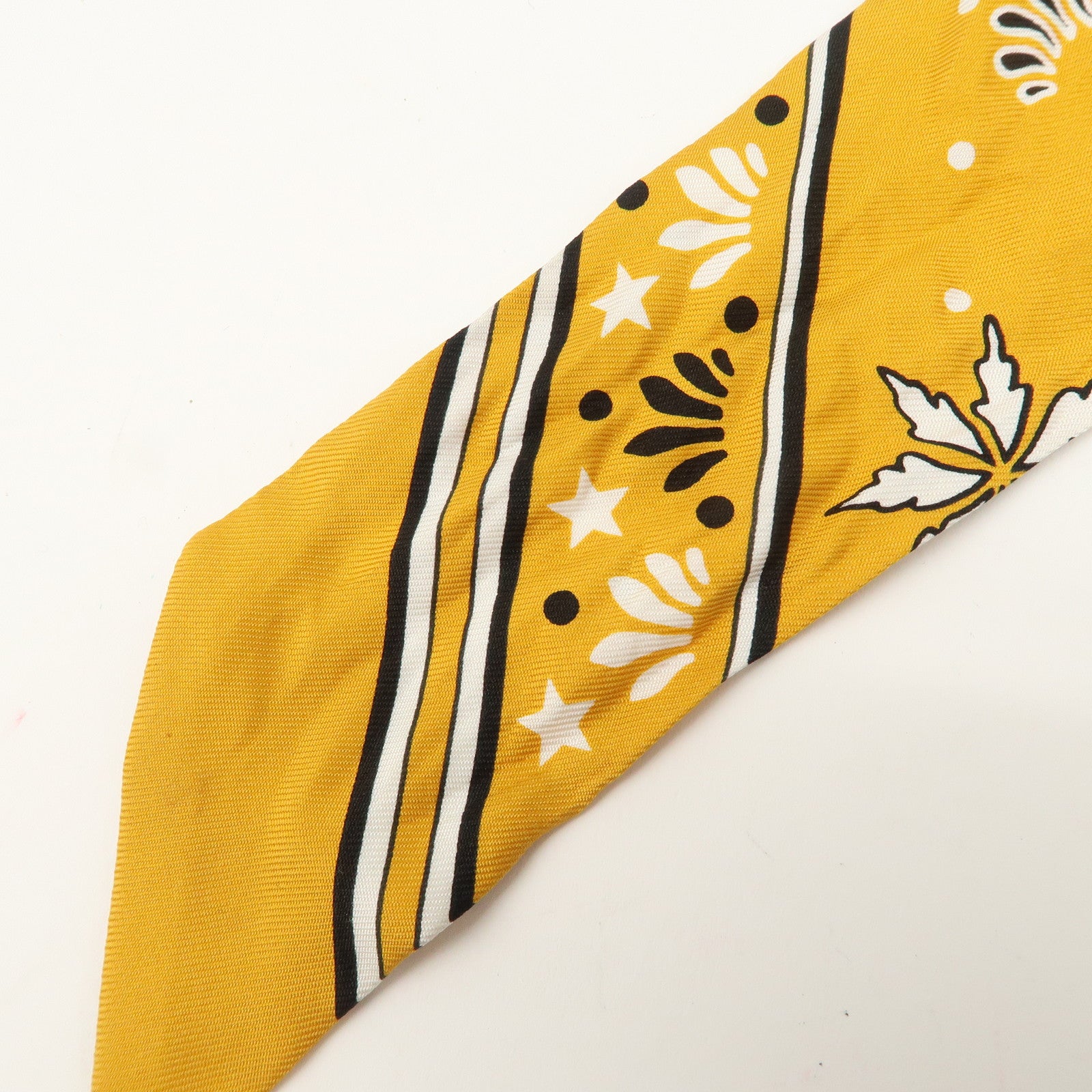 HERMES Silk 100% Twilly Scarf LES LEOPARDS Yellow Black White