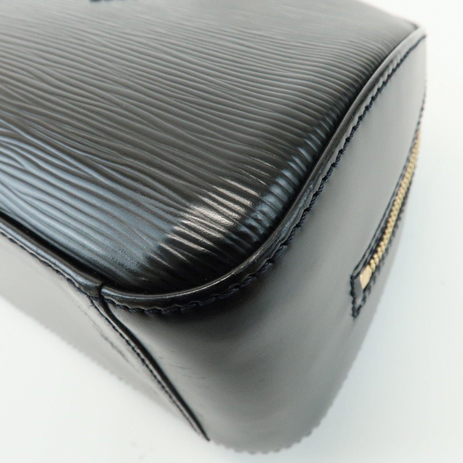 Louis Vuitton Epi Jasmine Hand Bag Black Noir M52082