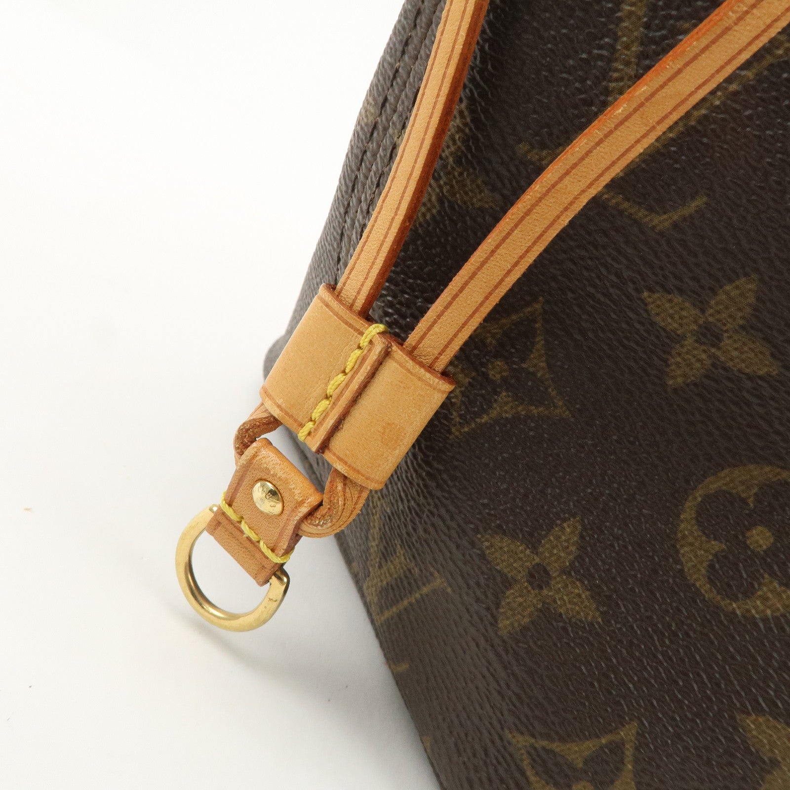 Louis Vuitton Monogram Neverfull MM Tote Bag Brown M40156