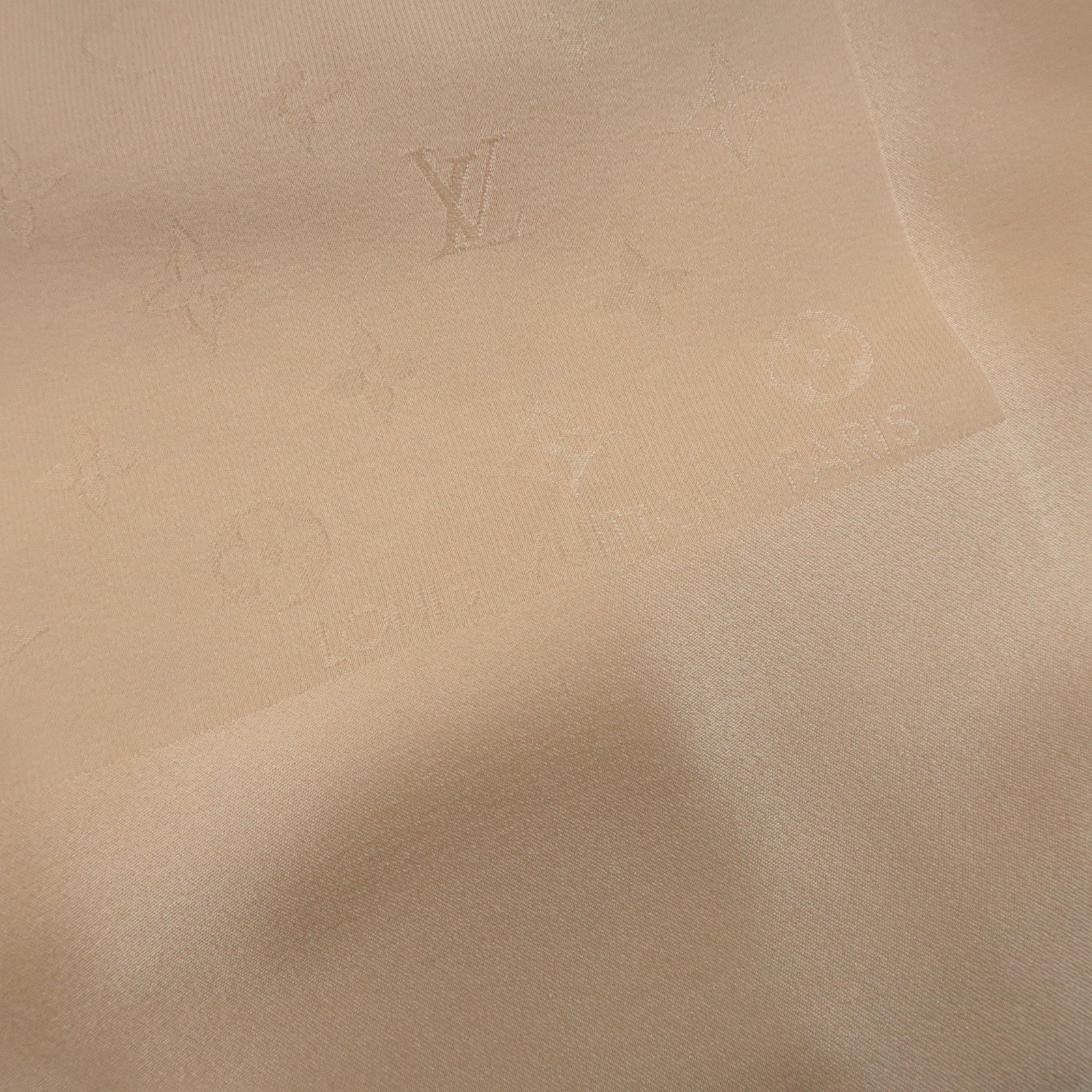 Louis Vuitton Monogram Carrテゥ Monaco Silk 100% Scarf Beige M71146