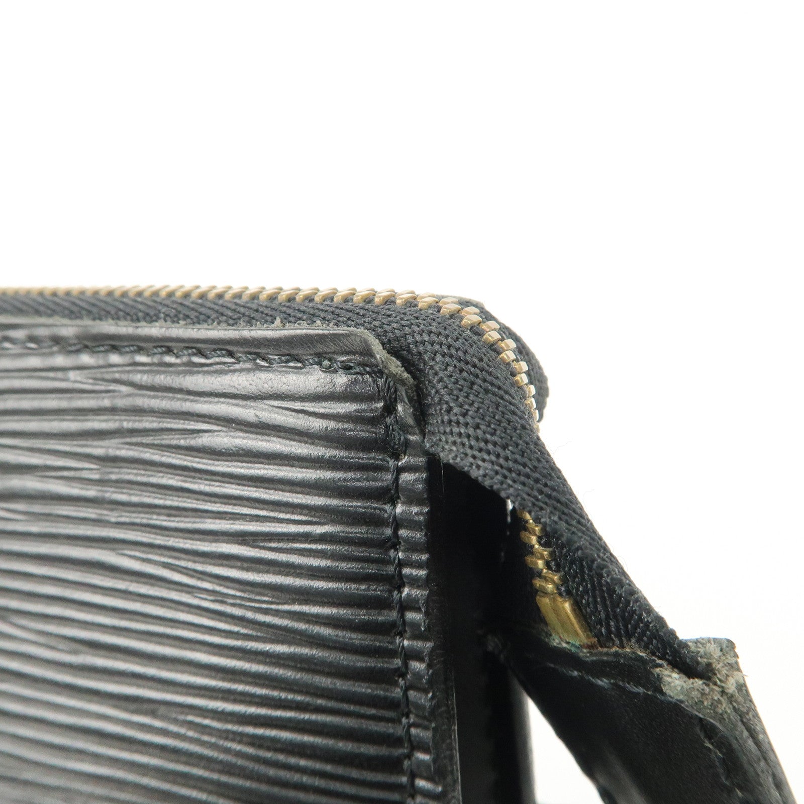 Louis Vuitton Epi Pochette Accessoires Pouch Noir Black M52952 Used