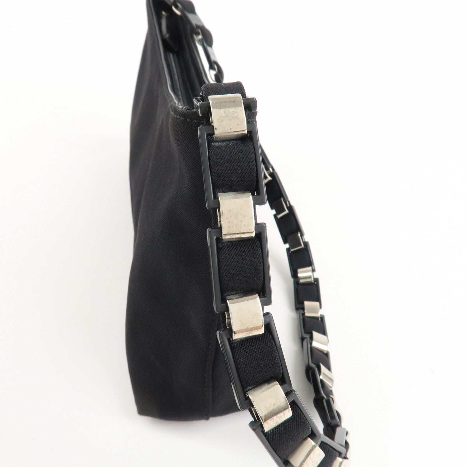 Ferragamo Nylon Shoulder Bag Hand Bag Black D21 9659