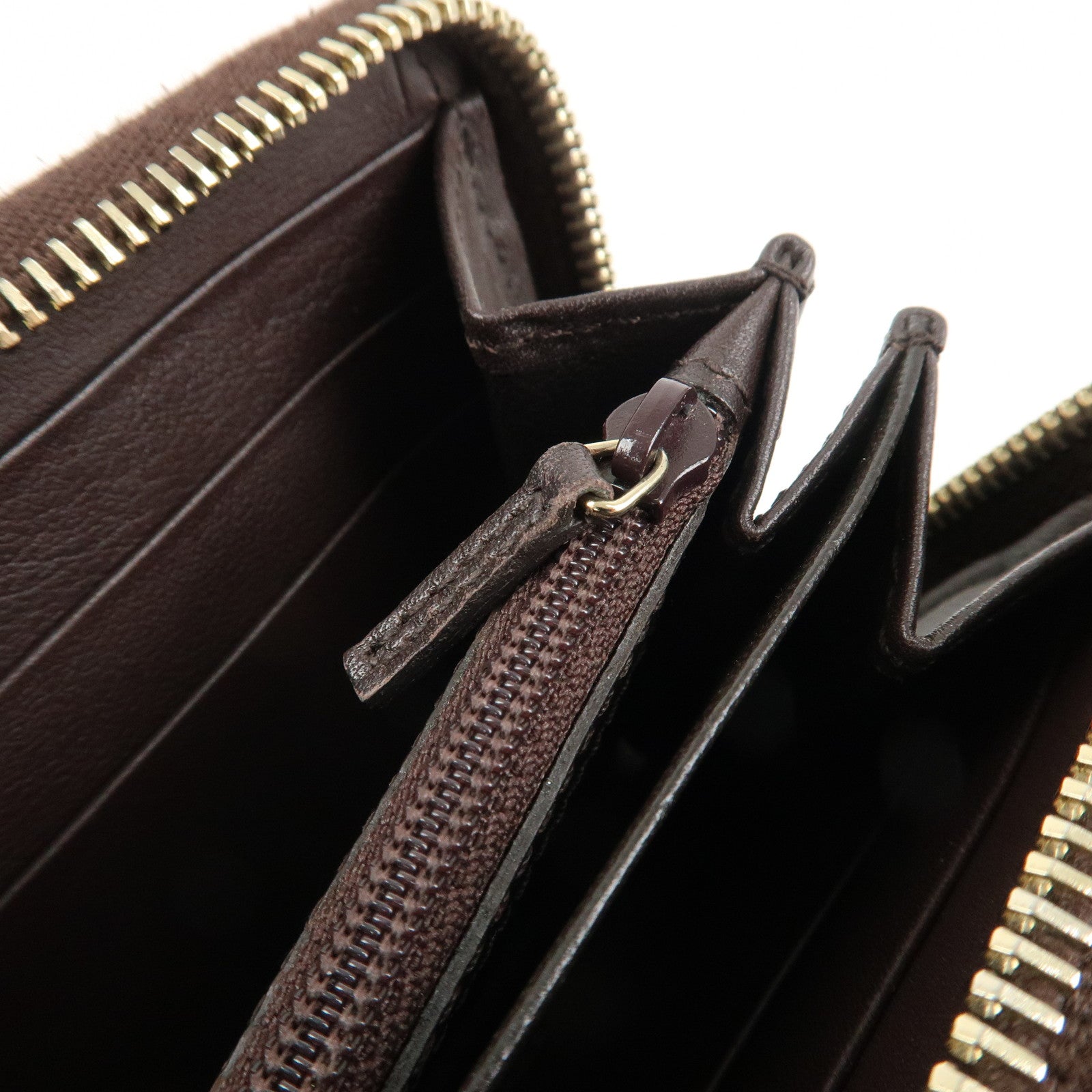 GUCCI Guccissima Leather Round Zippy Long Wallet Dark Brown 112724 Used