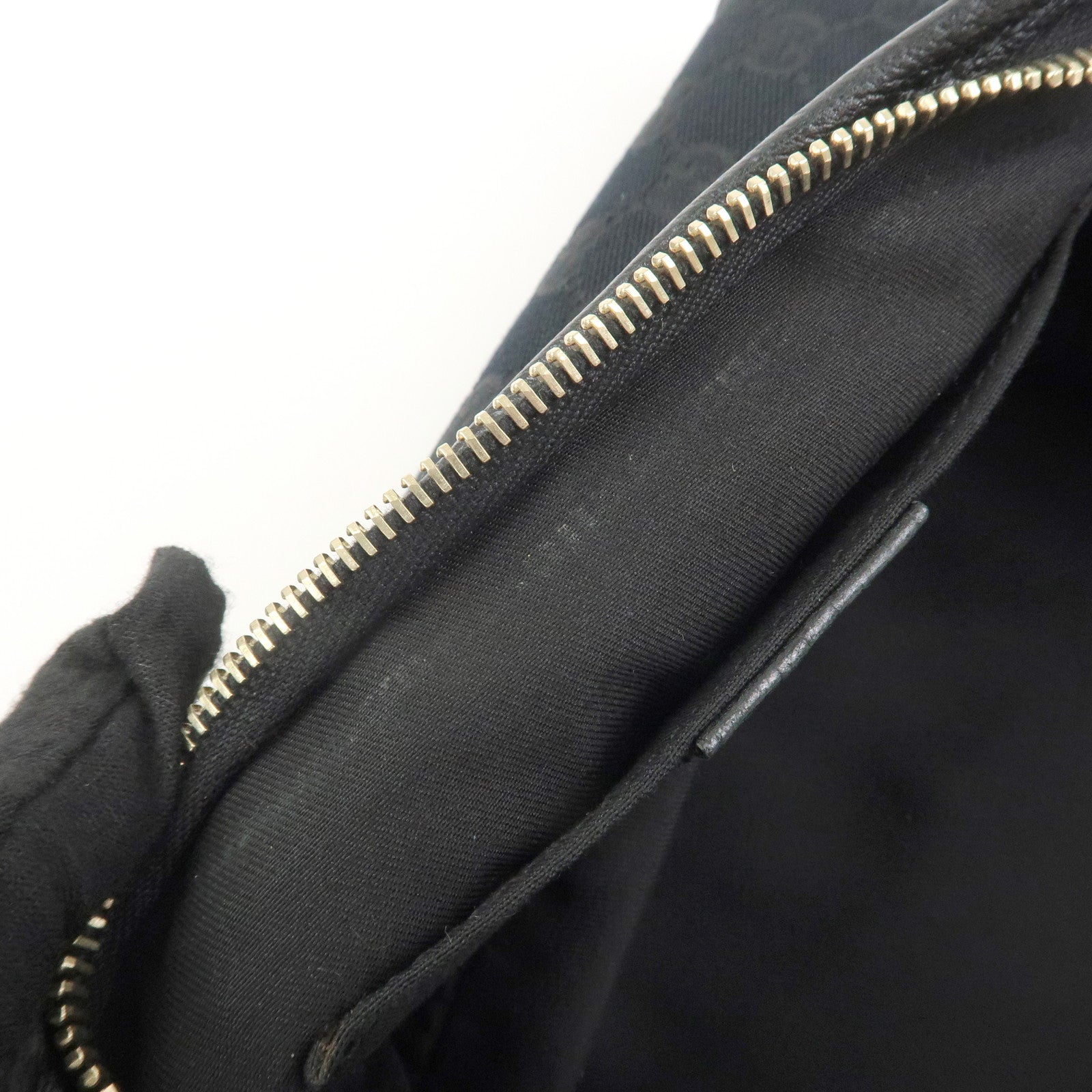 GUCCI Abbey GG Canvas Leather Shoulder Bag 130939