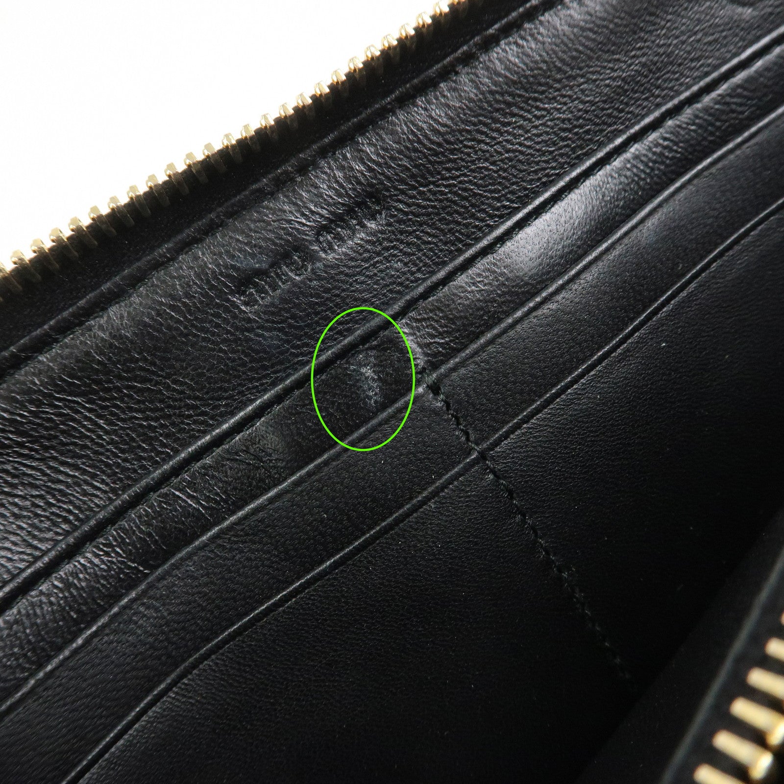 MIU MIU Matelasse Nappa Leather Zippy Long Wallet Black