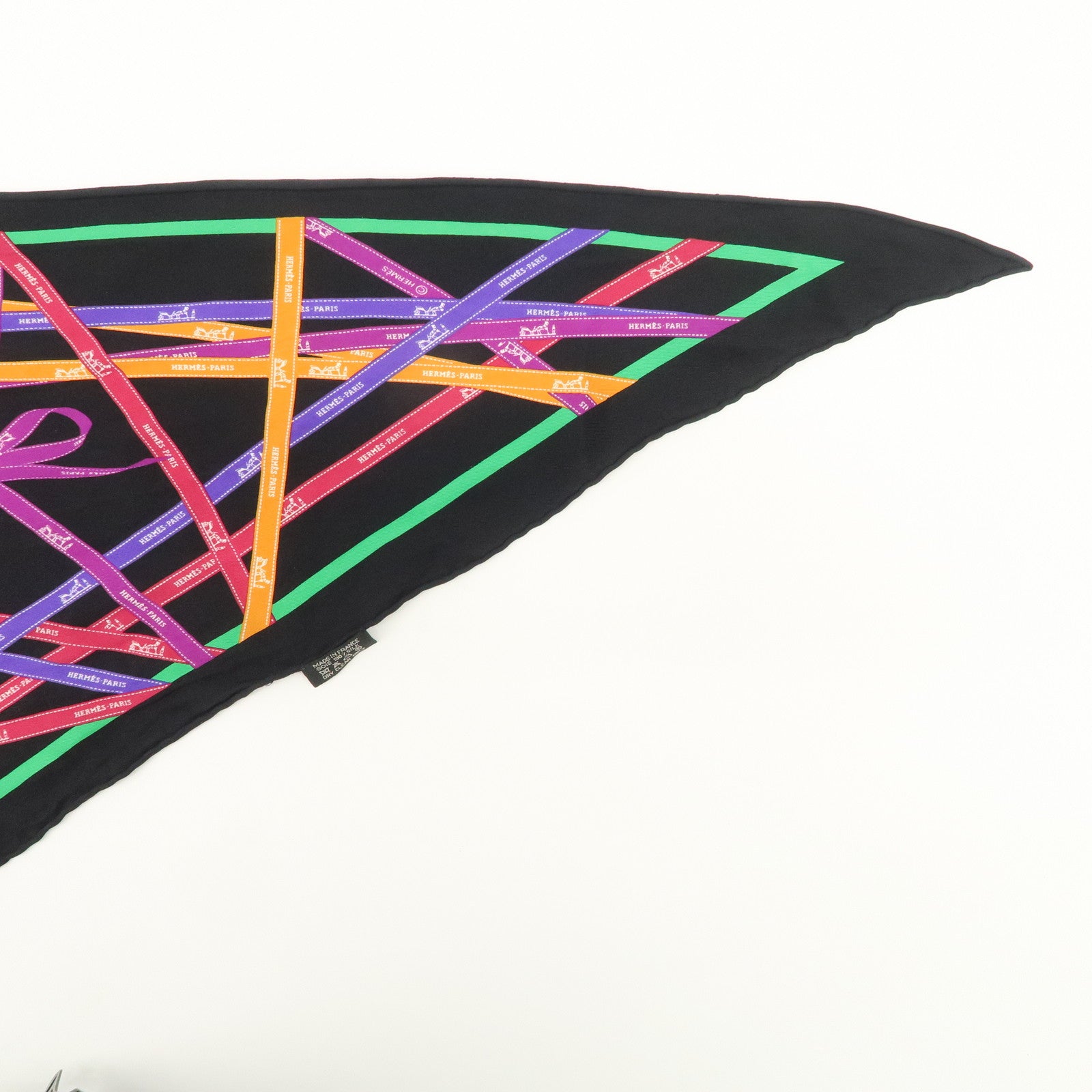 HERMES 90 Silk 100% Pointe Bolduc Triangle Scarf Black