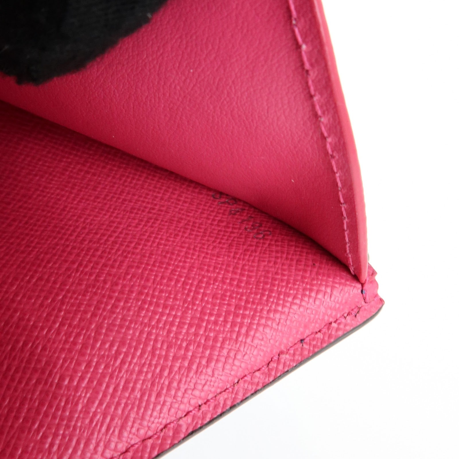 Louis Vuitton Epi Portefeuille Victorine Compact Wallet M62204