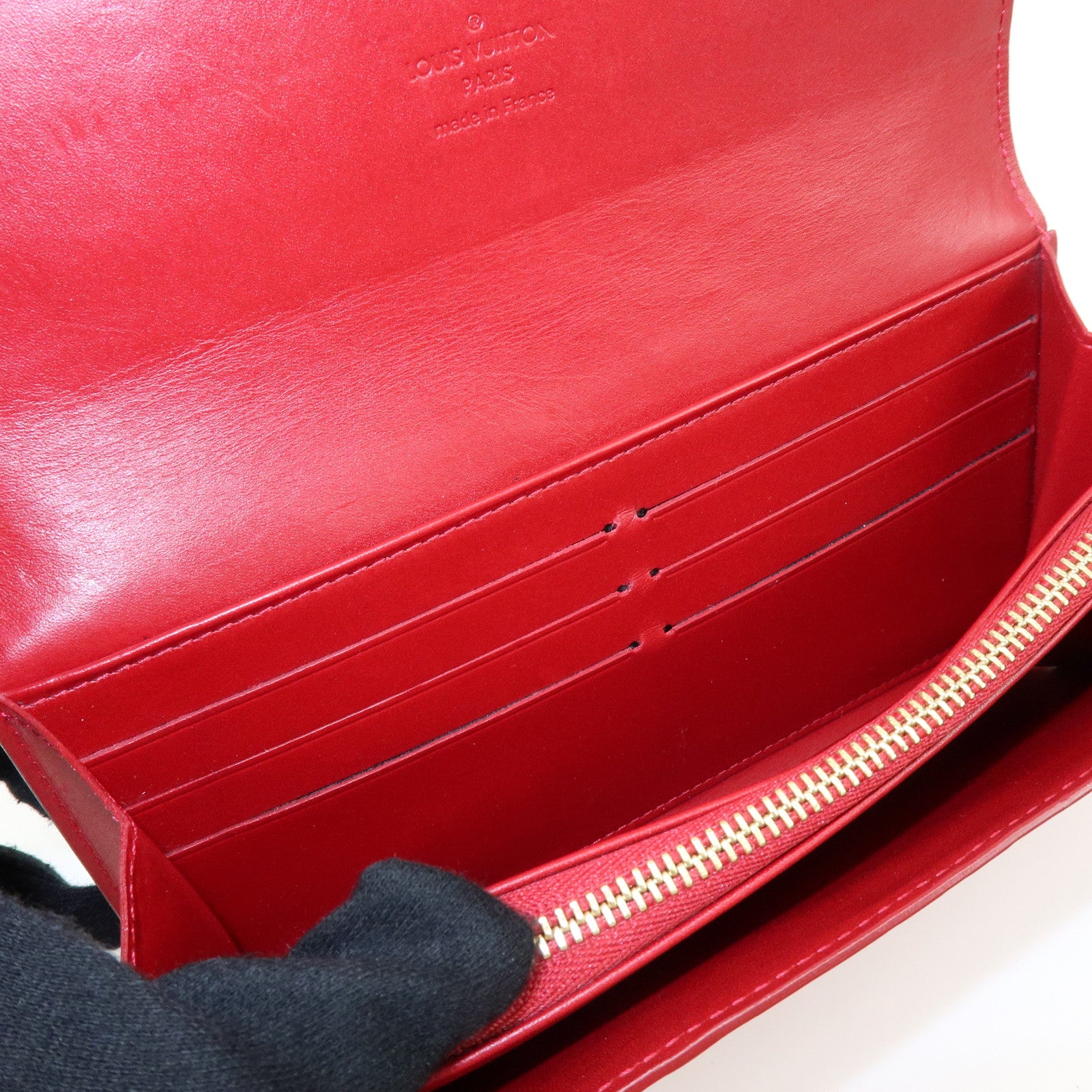 Louis Vuitton Monogram Vernis Portefeuille Sarah Wallet Red M91739