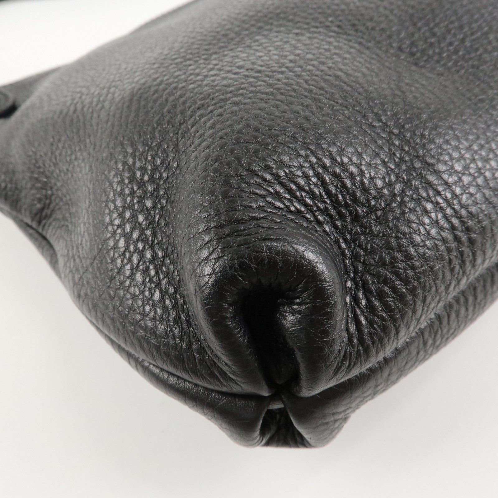 Ferragamo Gancini Leather Shoulder Bag Black Used