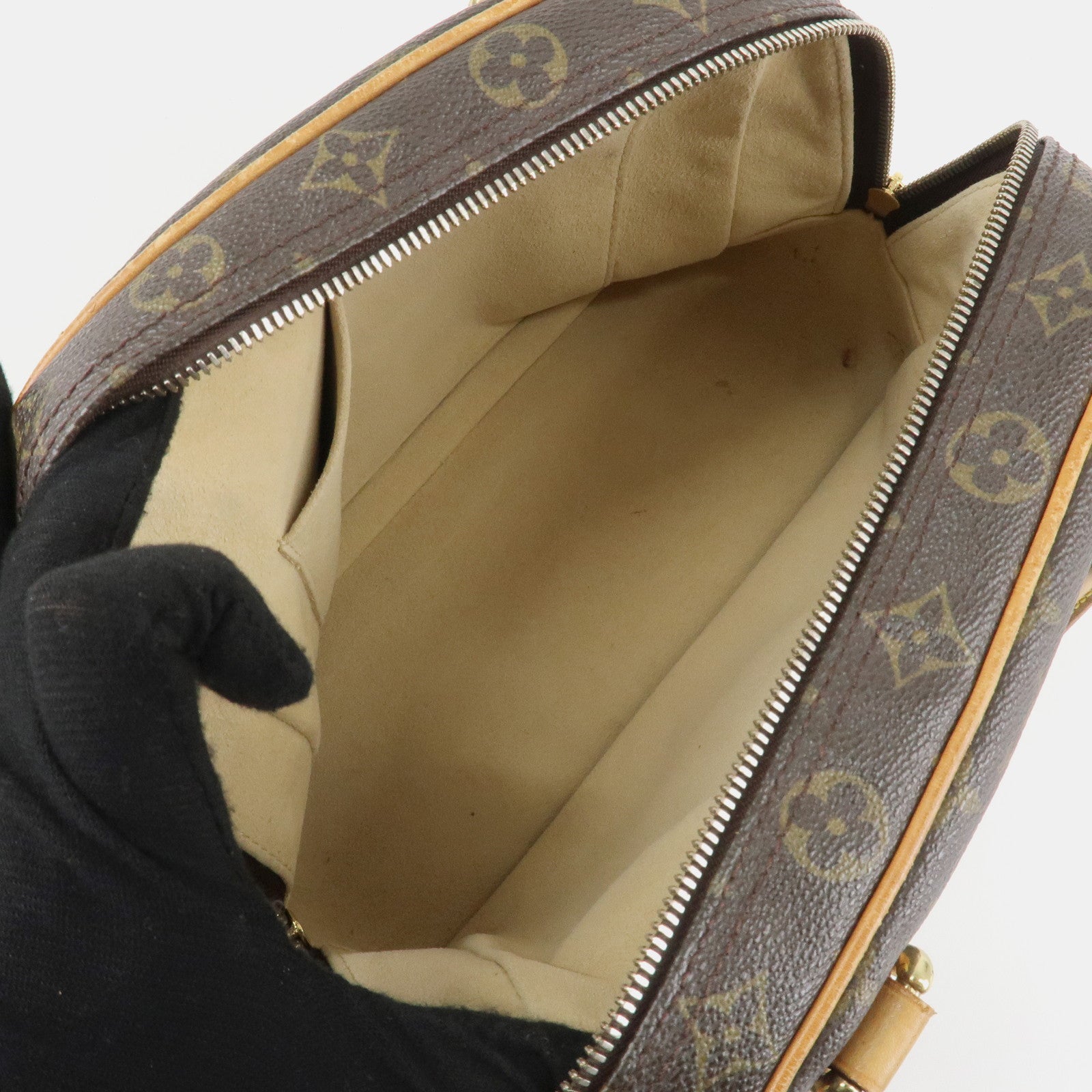 Louis Vuitton Monogram Manhattan PM Hand Bag Brown M40026 Used