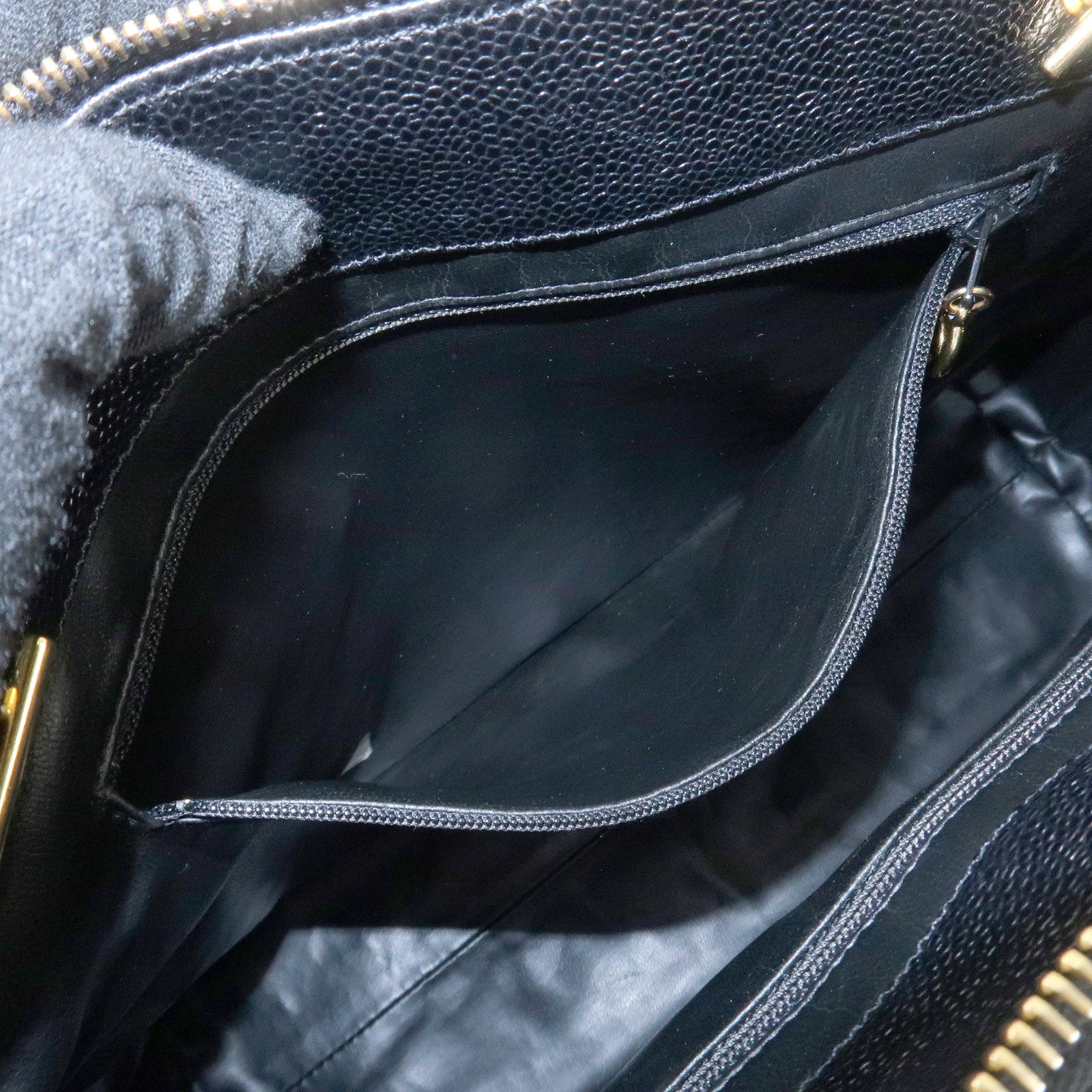 CHANEL Caviarskin COCO Mark Turnlock Chain Shoulder Bag Black Gold HDW Used