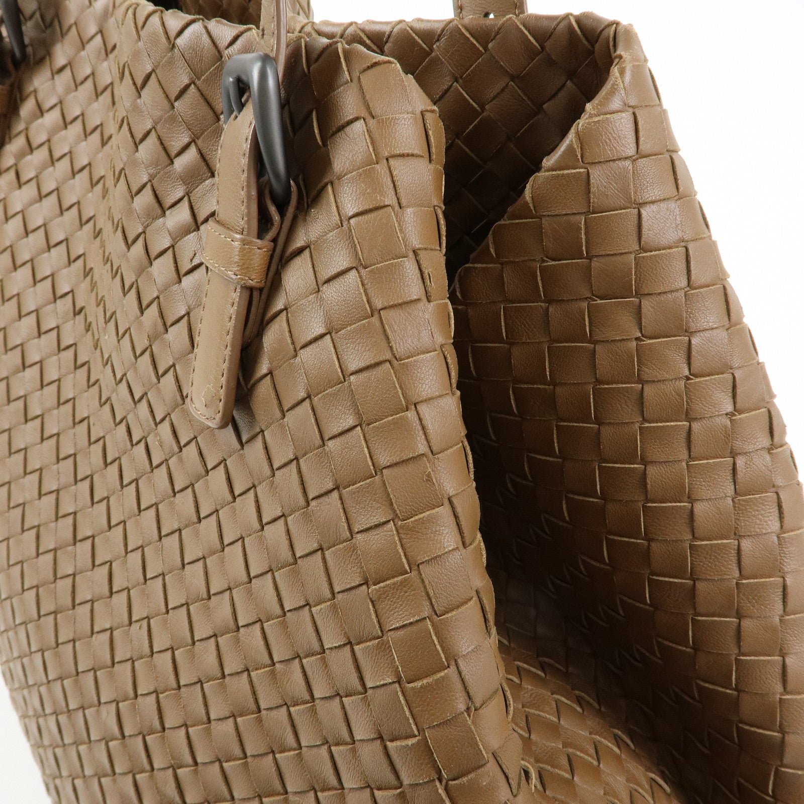 BOTTEGA VENETA Cesta Intrecciato Leather Shoulder Tote Bag Brown