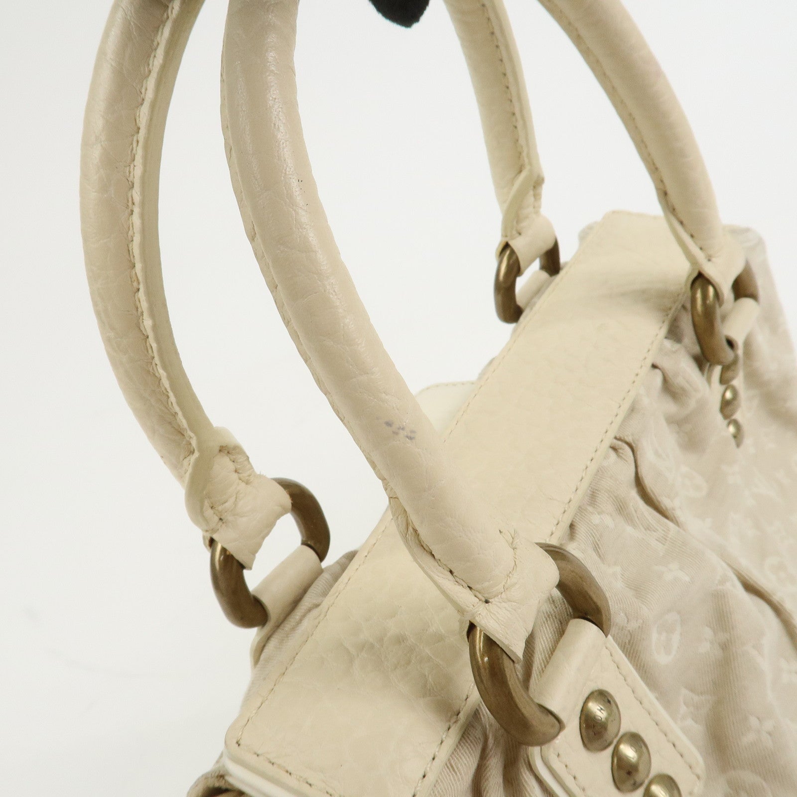 Louis Vuitton Monogram Mini Lin Trapeze PM Hand Bag Dune M40061