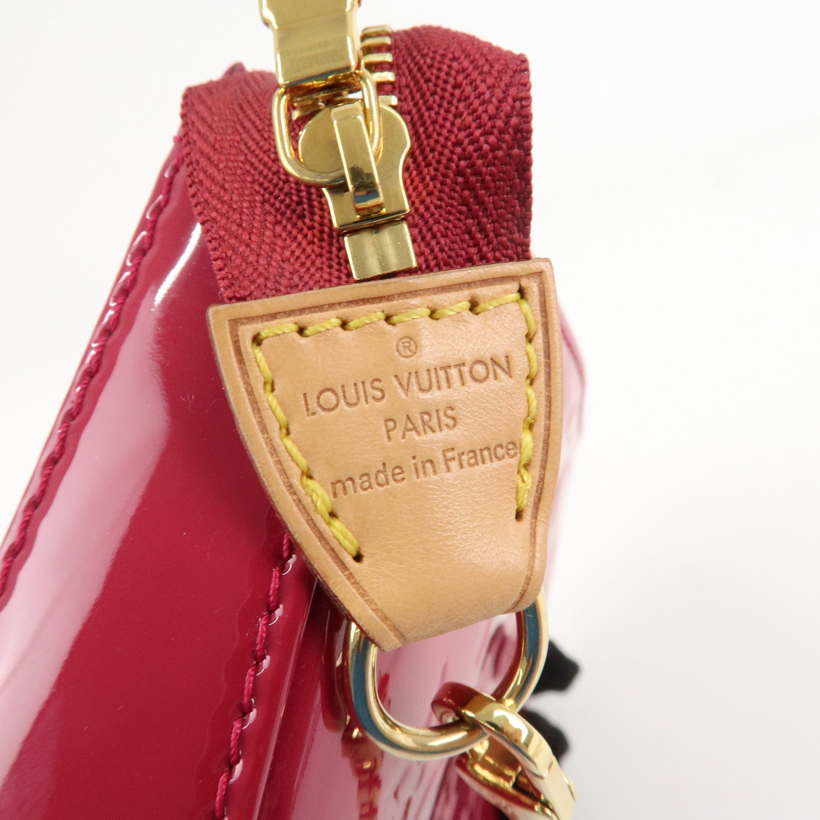 Louis Vuitton Monogram Vernis Pochette Accessoires Pouch M91574