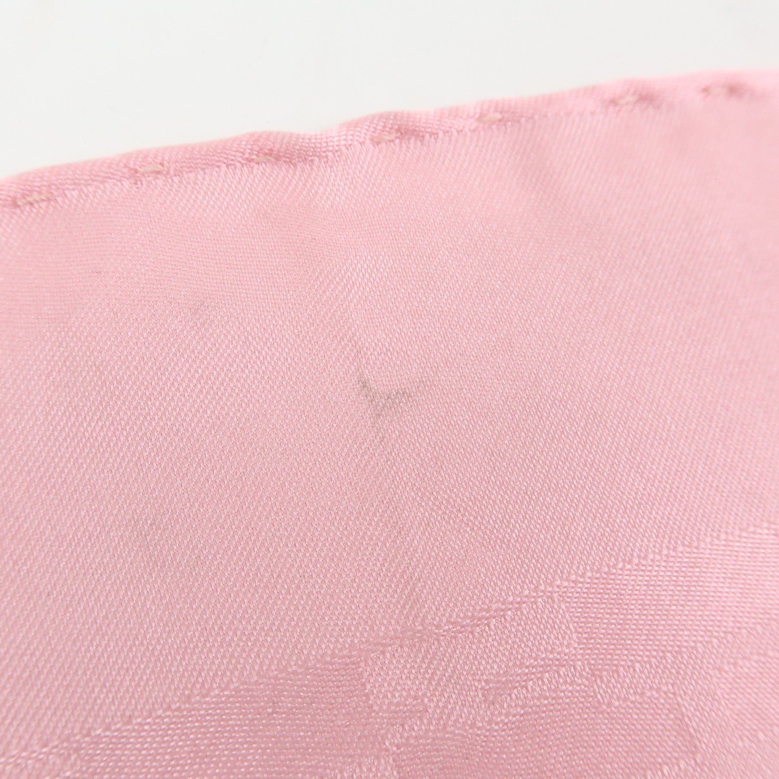HERMES Pochette Faconnee Grand H Silk 100% Scarf Pocket Square Pink