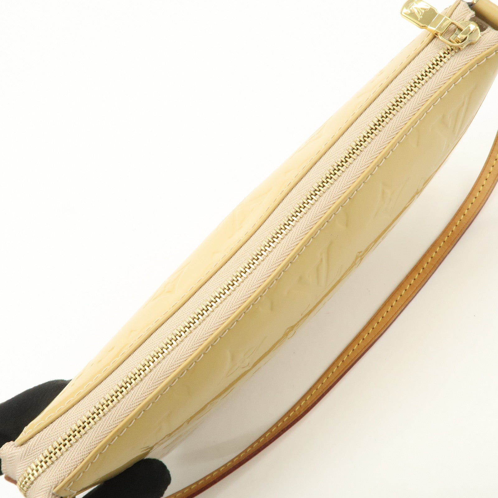 Louis Vuitton Monogram Vernis Pochette Accesoires Dune M90196