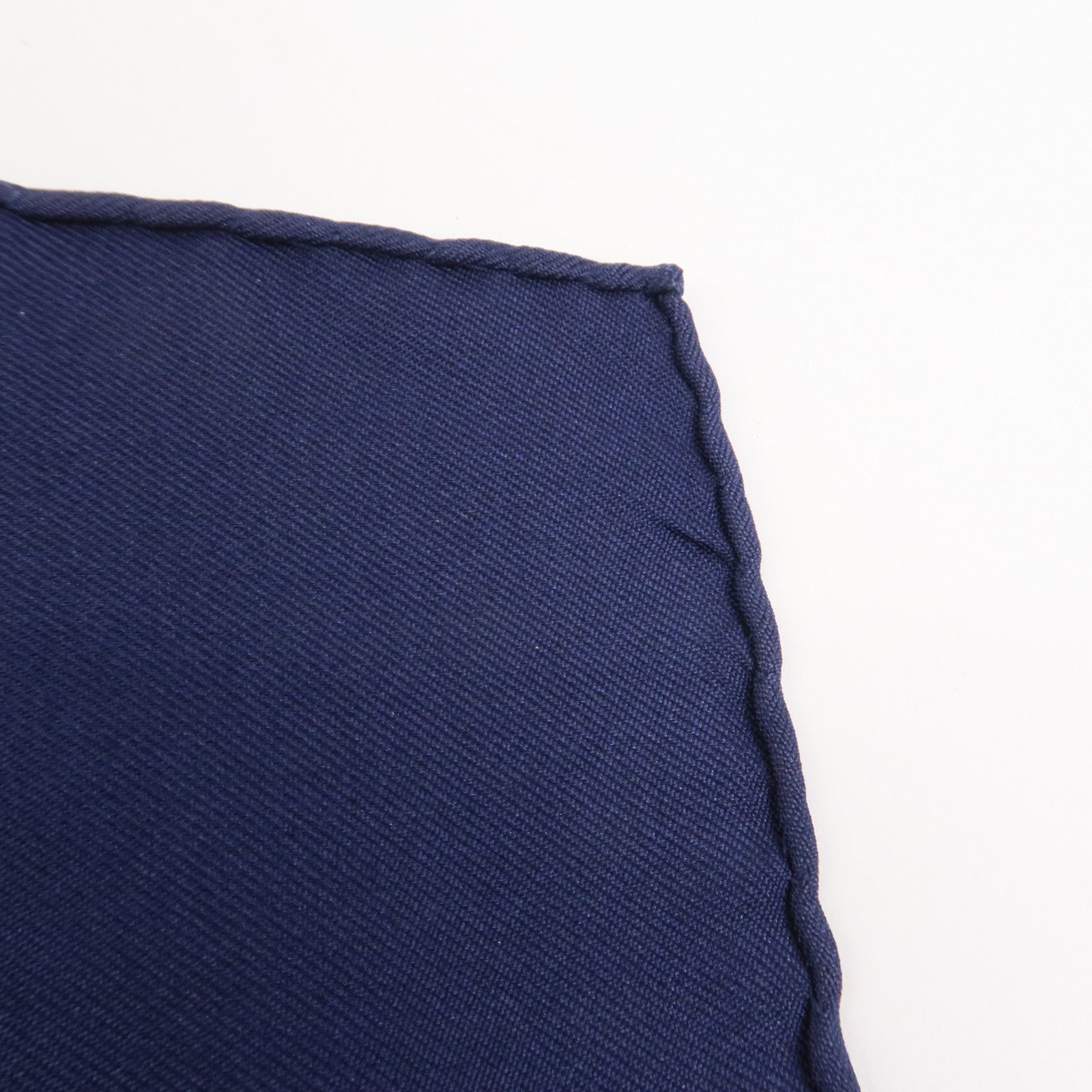 HERMES Carre 90 Silk 100% Scarf Eperon d'or White Navy