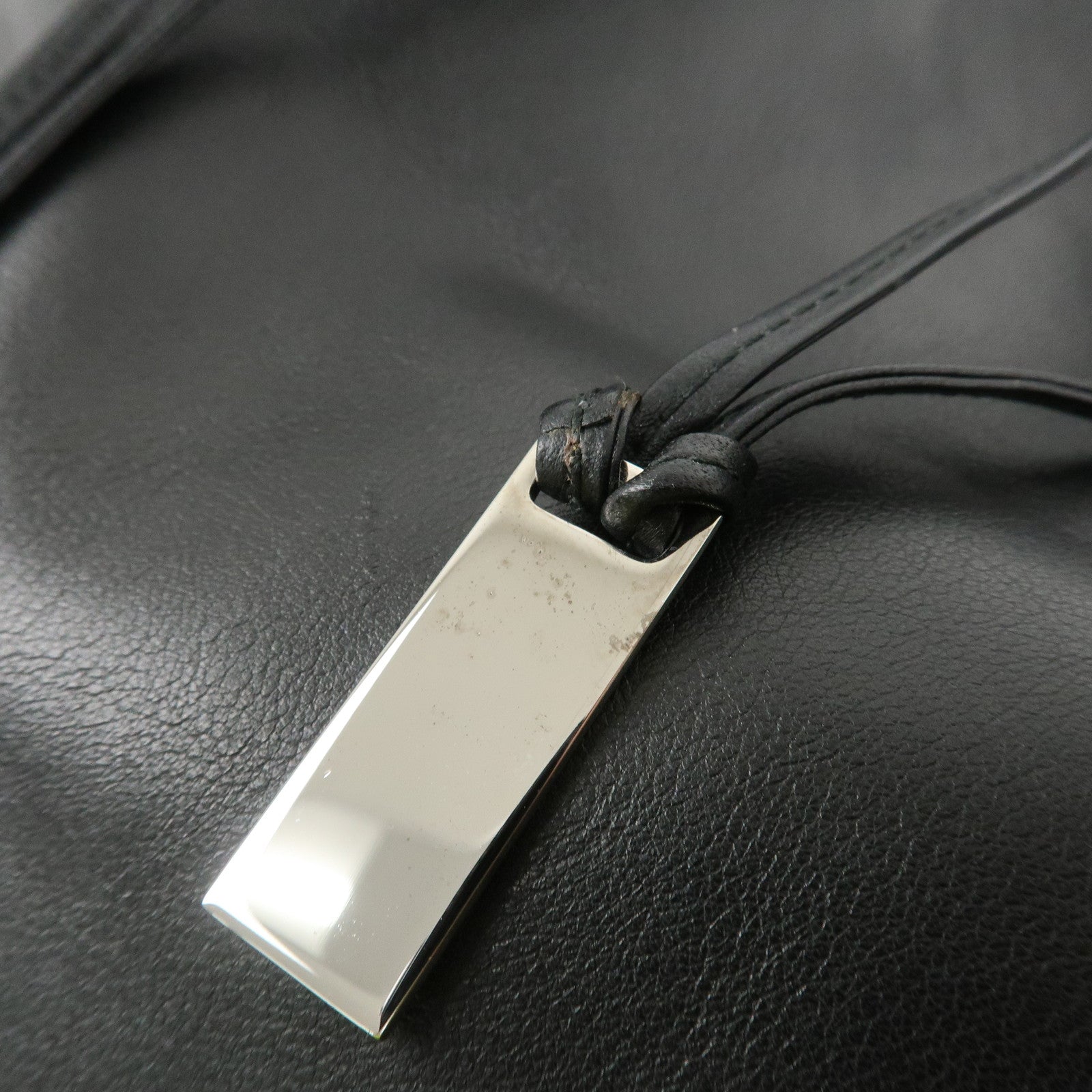 GUCCI Drawstring Leather Shoulder Bag Hand Bag Black 001.4033 Used