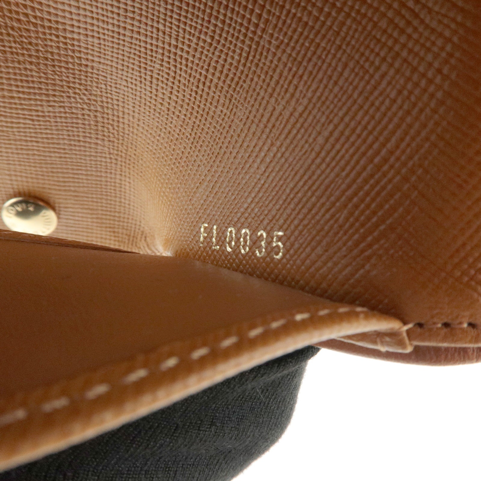 Louis Vuitton Monogram Mini Canvas Multiclés 4 Key Case M92432