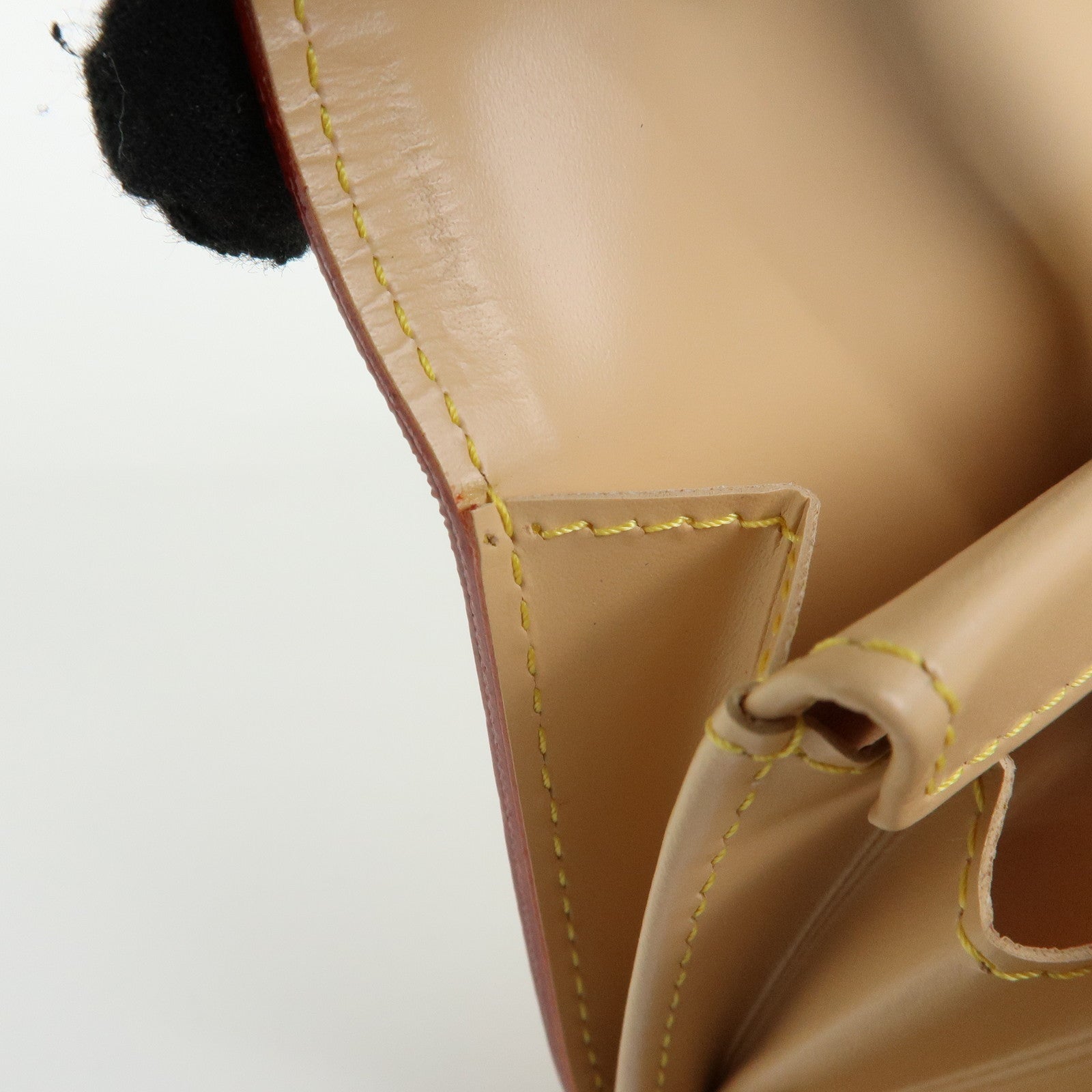 Louis Vuitton Monogram Porte Monnaie Plat Coin Case Blanc M92657