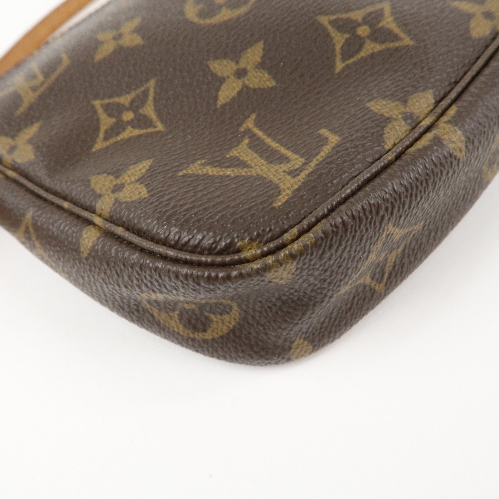 Louis Vuitton Monogram Pochette Accessoires Hand Bag Brown M51980 Used