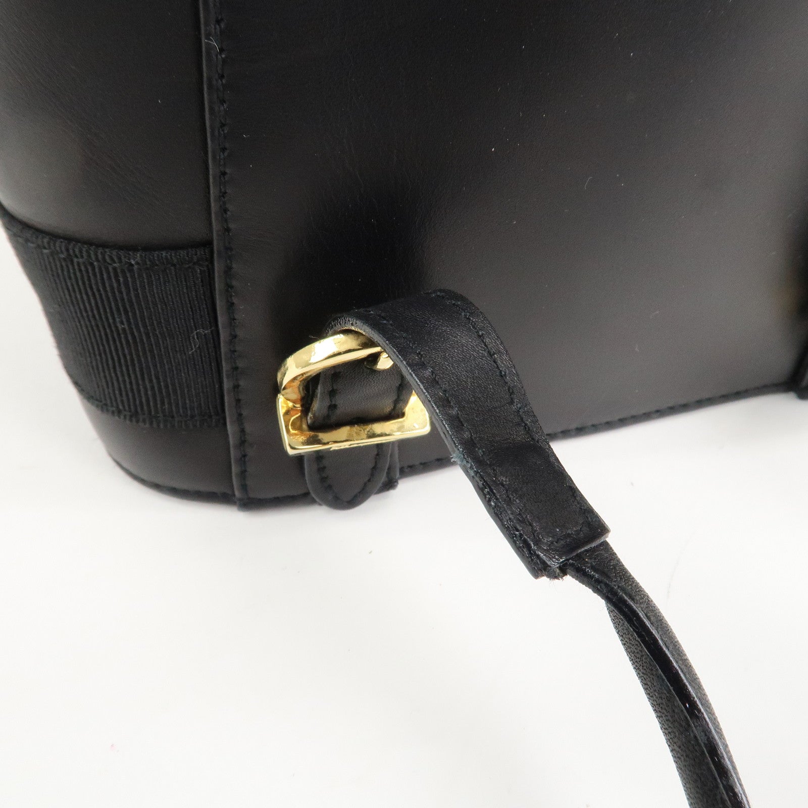 Ferragamo Vara Ribbon Leather Backpack Shoulder Bag Black AQ215676 Used